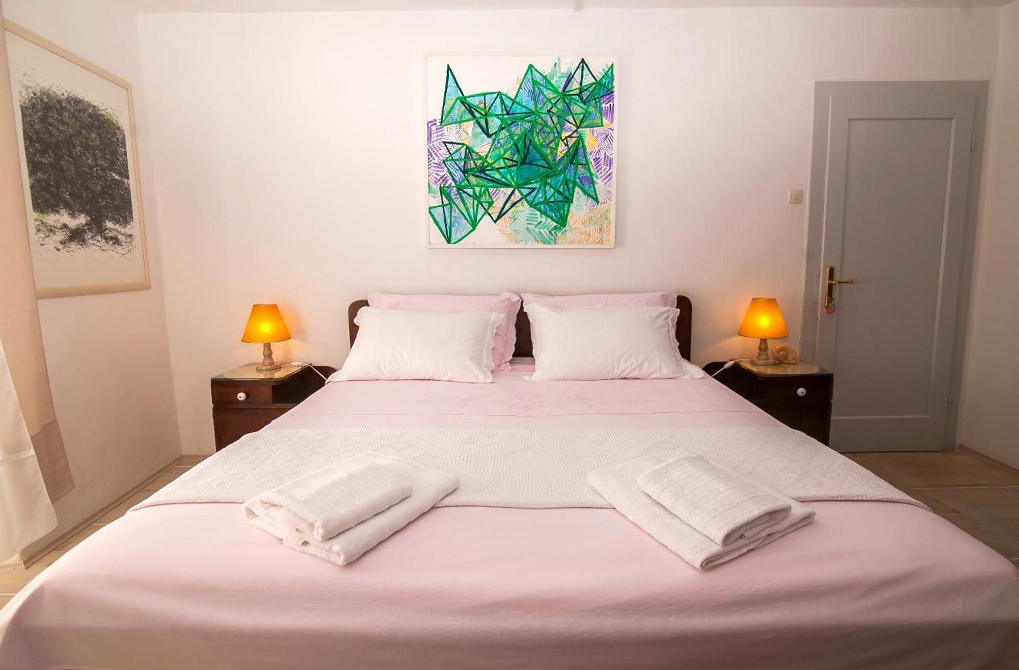 Holiday Home Art - 波尔 外观 照片